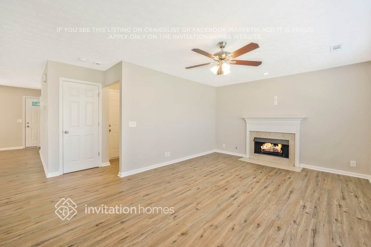 8212 Boone Trce - Photo 6 of 31