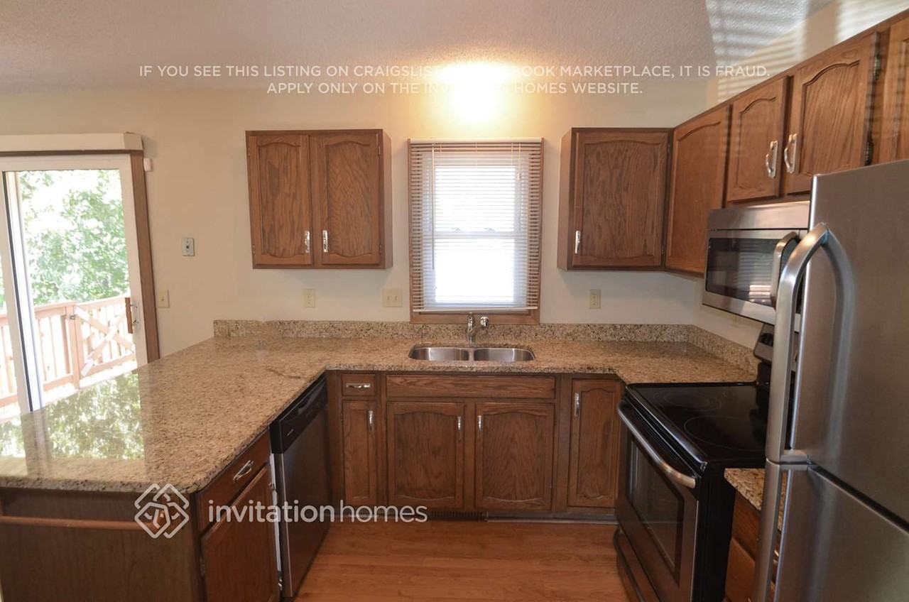 12048 Unity St Nw - Photo 2 of 5
