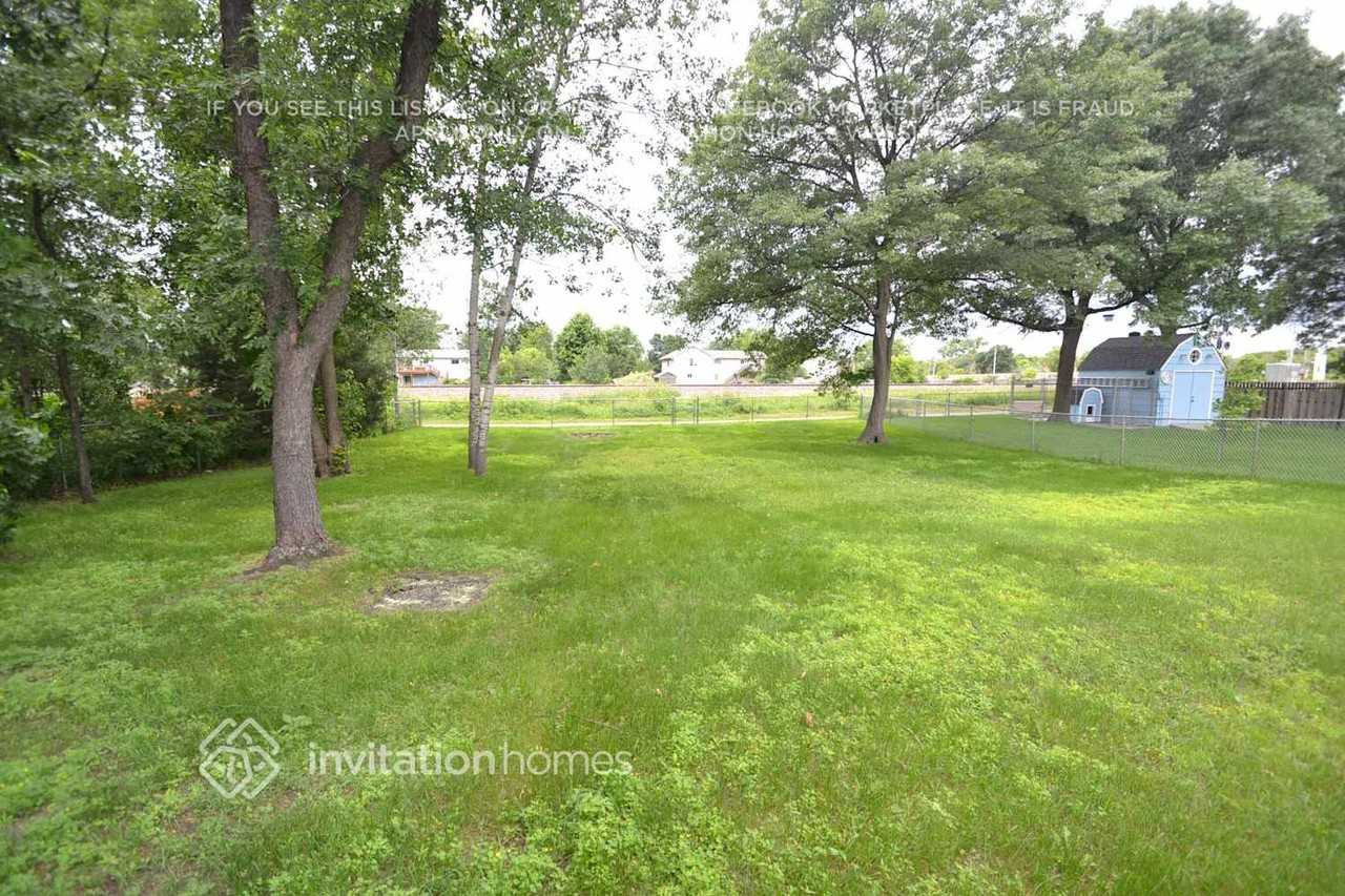 12048 Unity St Nw - Photo 4 of 5