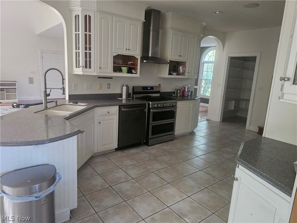 80 Medina Rd - Photo 4 of 13
