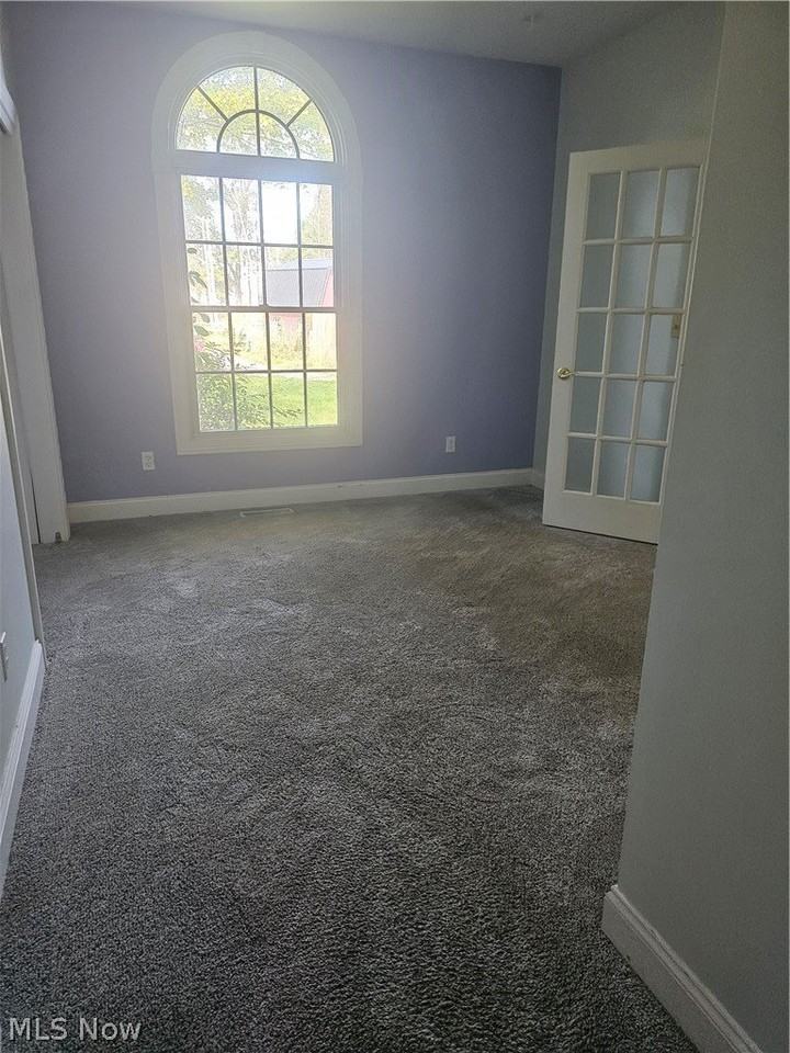 80 Medina Rd - Photo 6 of 13