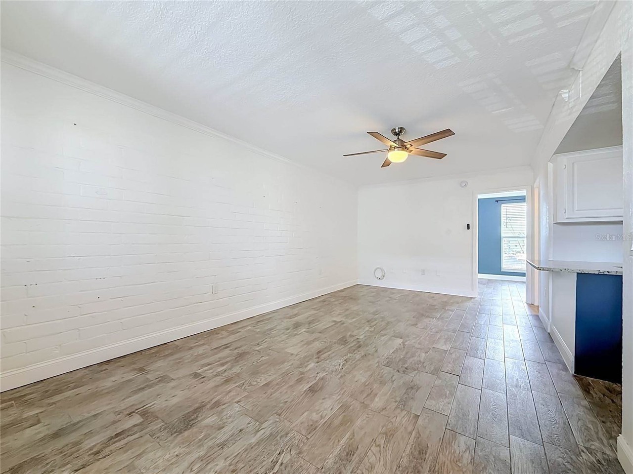1859 Shore Dr S - Photo 6 of 41