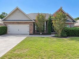 featured image of 243 Paradise Palm Cir