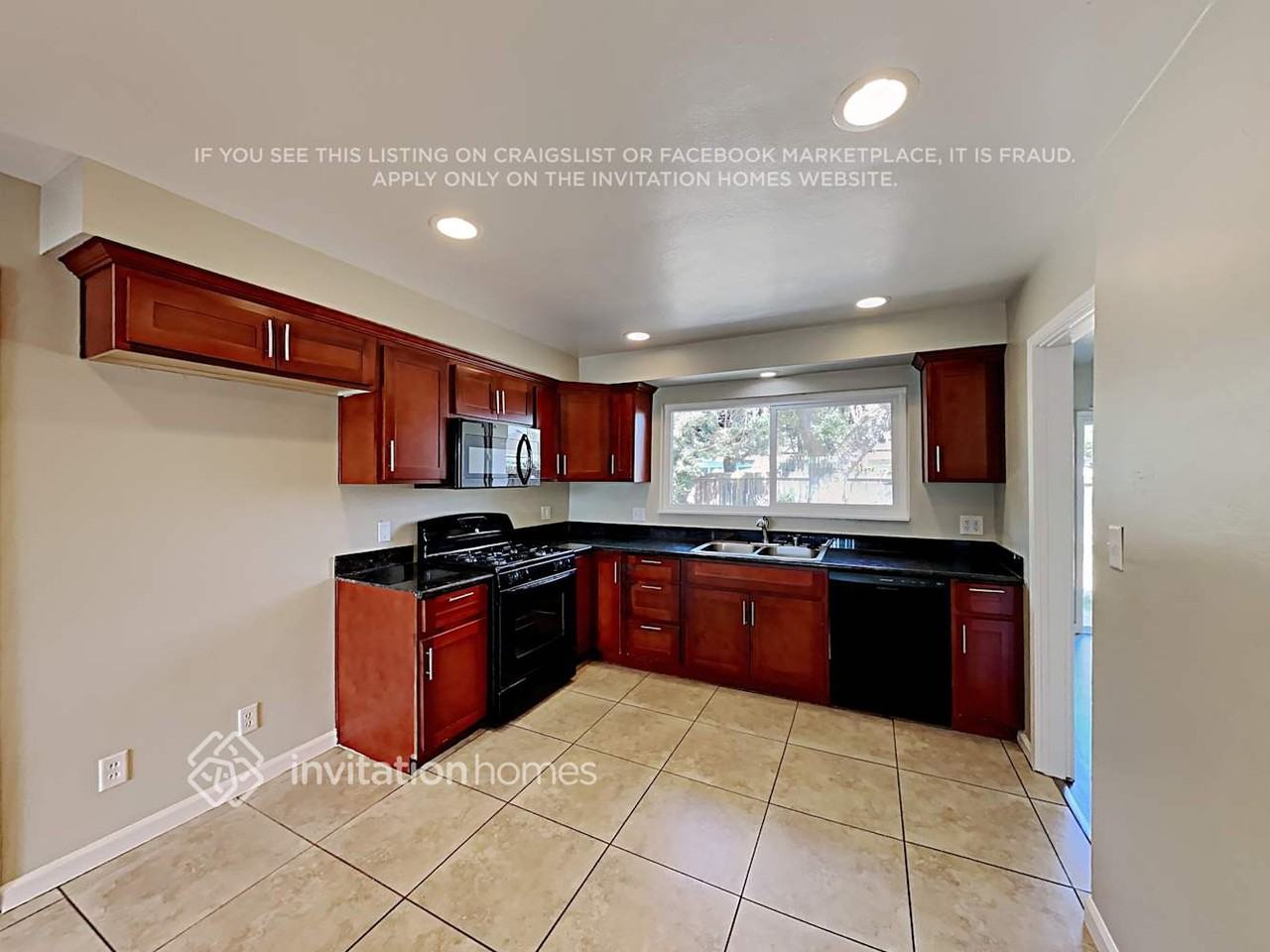 26 N Pacific Ave - Photo 5 of 16