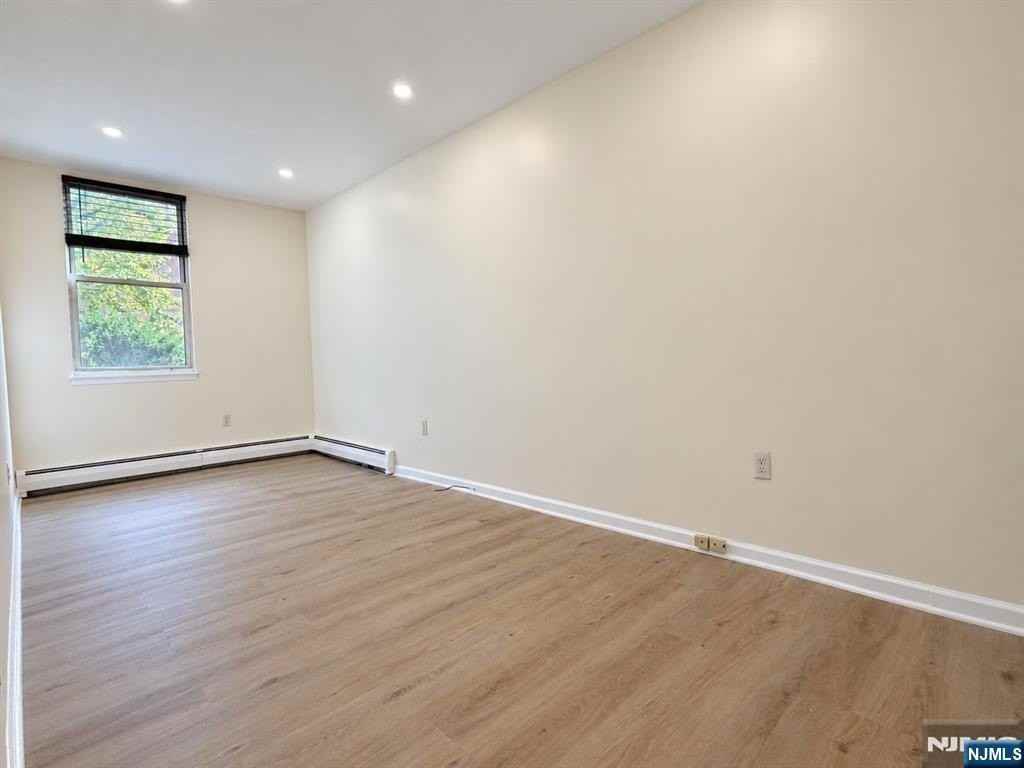 15 Grove St Apt A #15A - Photo 7 of 11