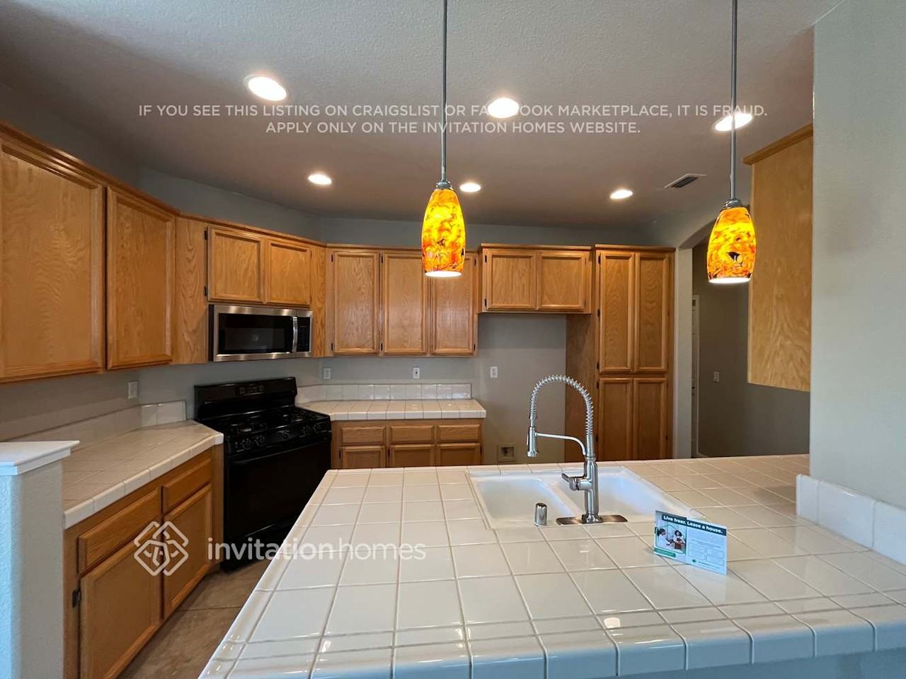 2679 Meadowland Way - Photo 3 of 14