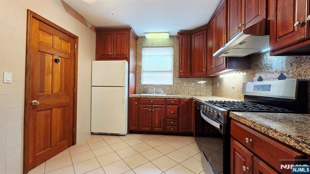 181 Grand Ave #1stFL - Photo 6 of 14