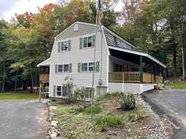 featured image of 66 Saltmarsh Pond Rd #B