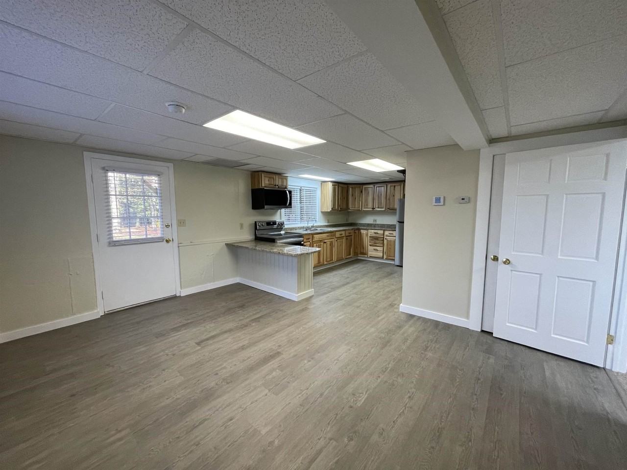 66 Saltmarsh Pond Rd #B - Photo 6 of 17