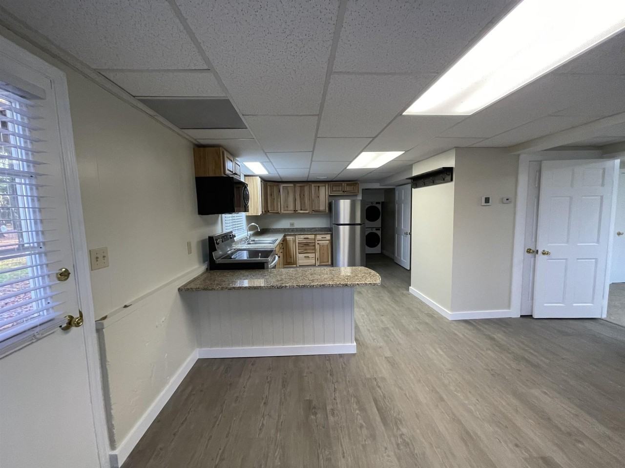 66 Saltmarsh Pond Rd #B - Photo 7 of 17