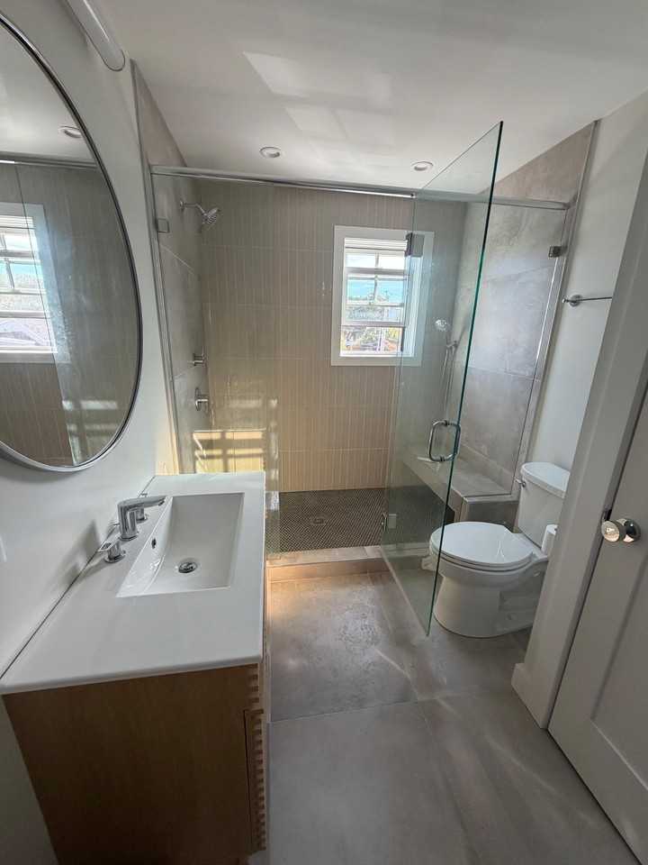 427 Lafayette Rd #3 - Photo 4 of 6
