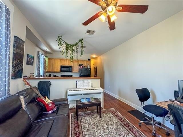 4701 Baudin St #D - Photo 2 of 16
