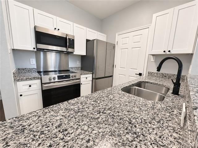 350 Emerald Forest Blvd #1102 - Photo 4 of 10