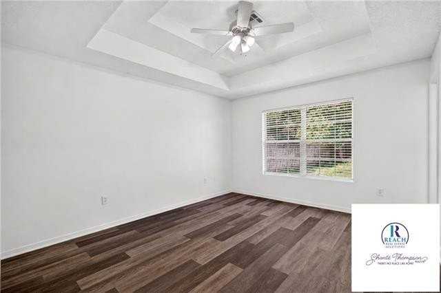 2215 Teal St - Photo 4 of 14