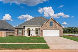 featured image of 212 Paisley Ln