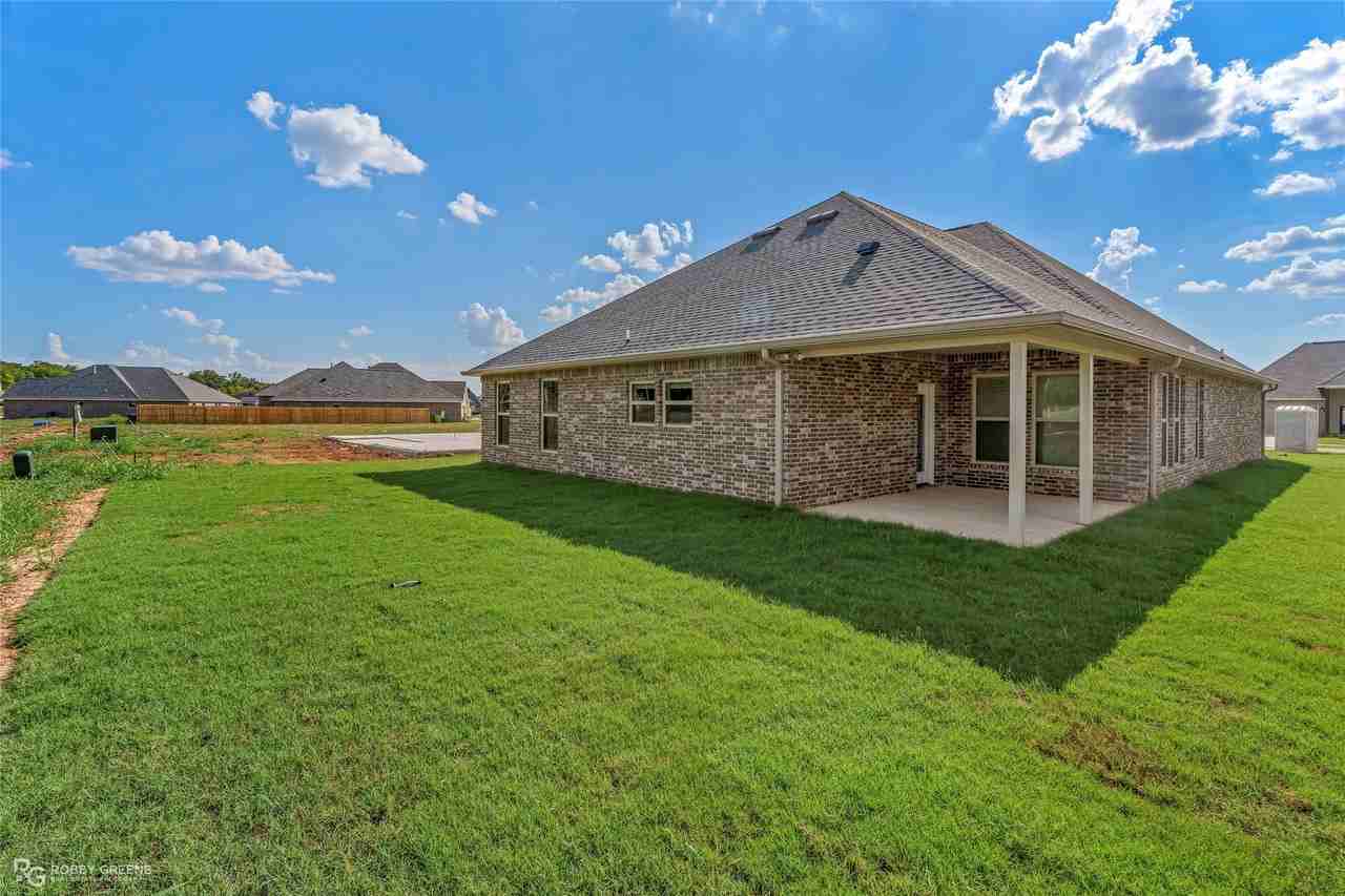 212 Paisley Ln - Photo 4 of 40