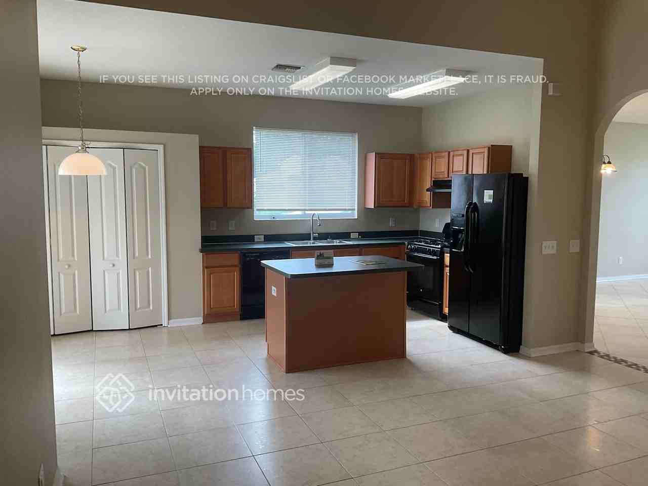 4517 Mapletree Loop - Photo 7 of 21