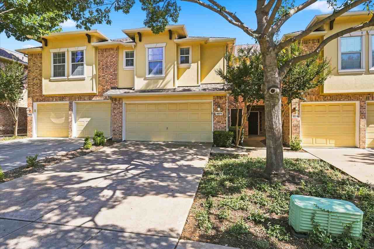 9878 Wake Bridge Dr - Photo 3 of 37