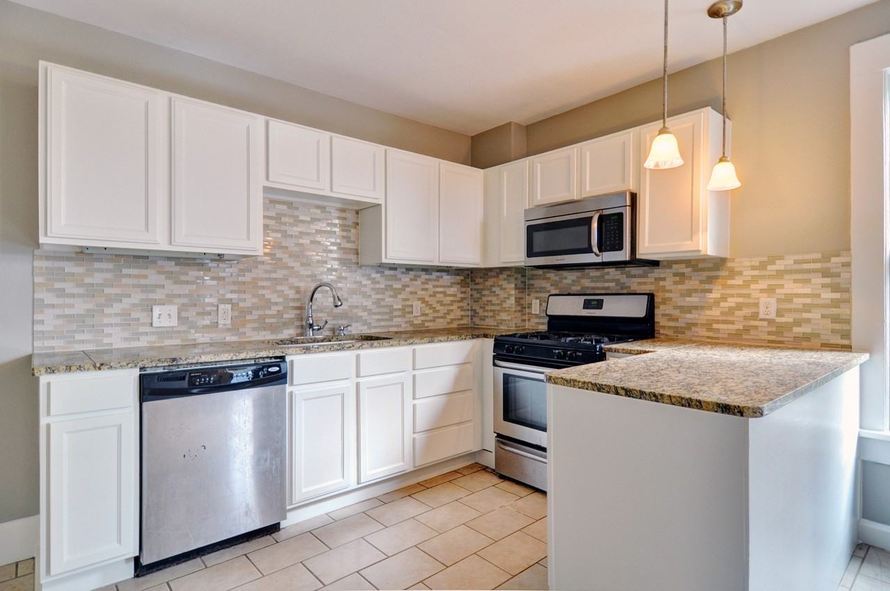 656 May St - Photo 5 of 10
