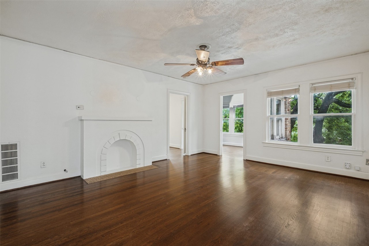 5937 Ross Ave - Photo 3 of 27