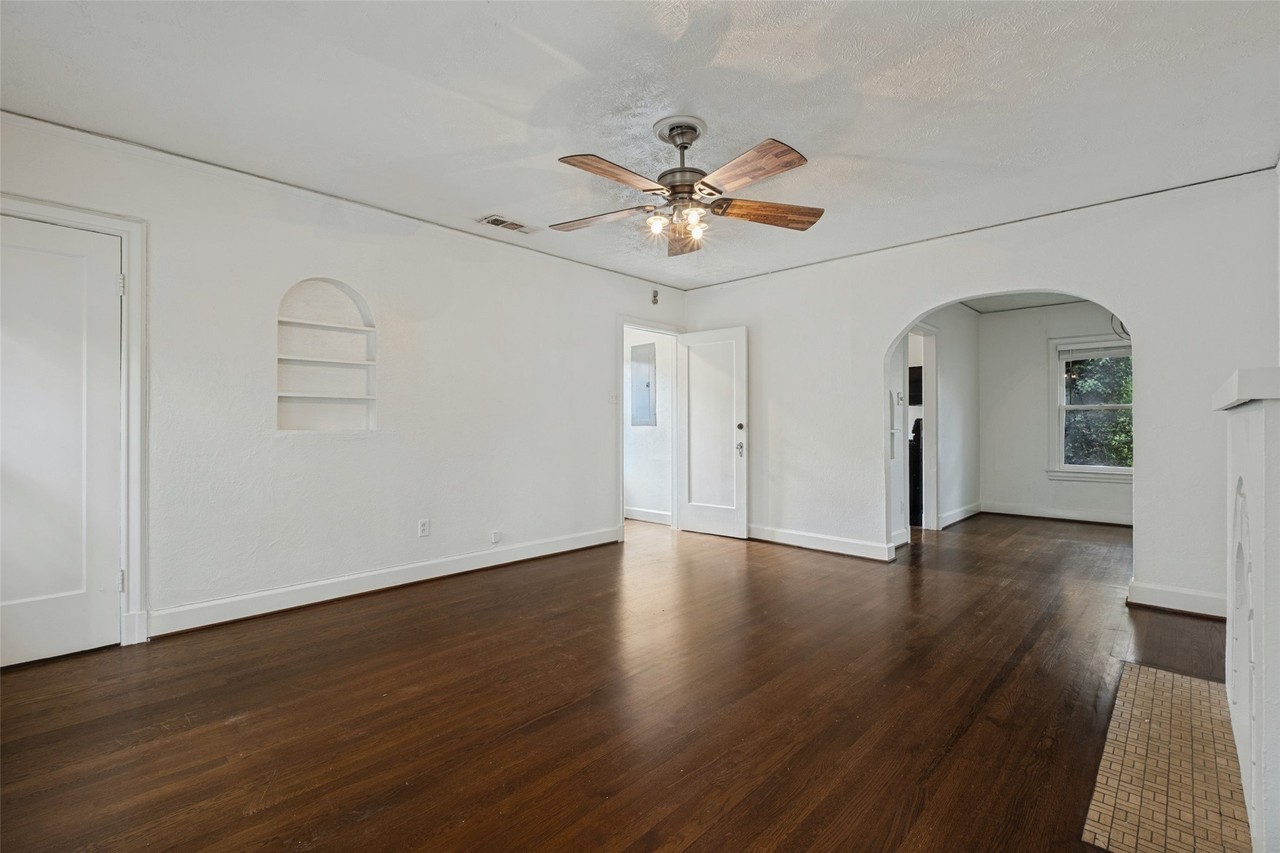 5937 Ross Ave - Photo 5 of 27