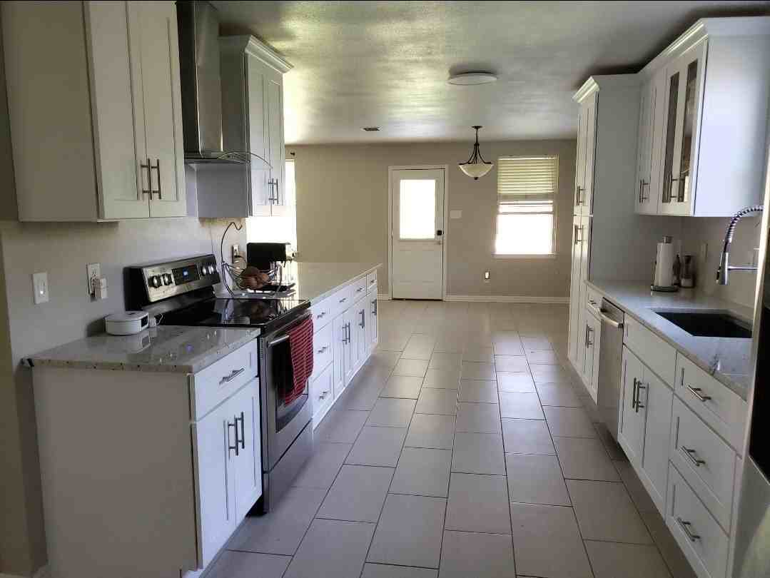 8402 Plantain Ct - Photo 6 of 14