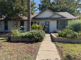 1905 Jasmine St - Photo 1 of 1
