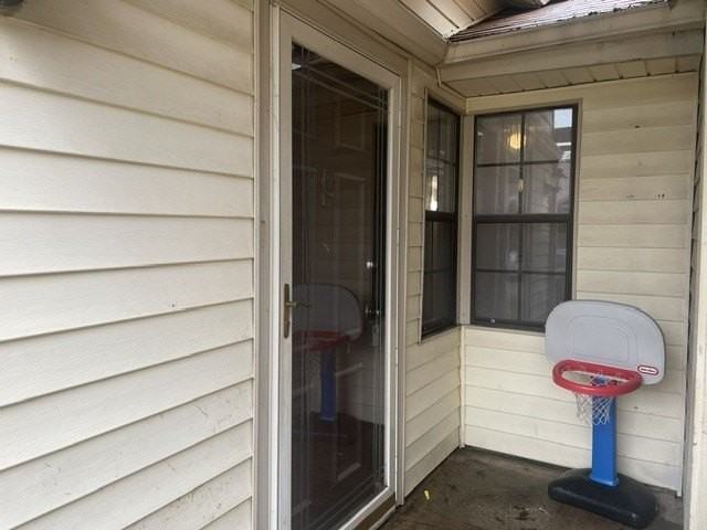2440 Sunflower Dr - Photo 3 of 25
