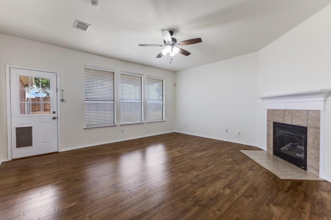 2290 Timber Creek Dr - Photo 6 of 28