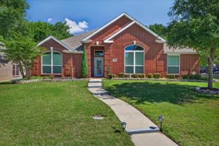 913 Chapel Dr - Photo 1 of 1