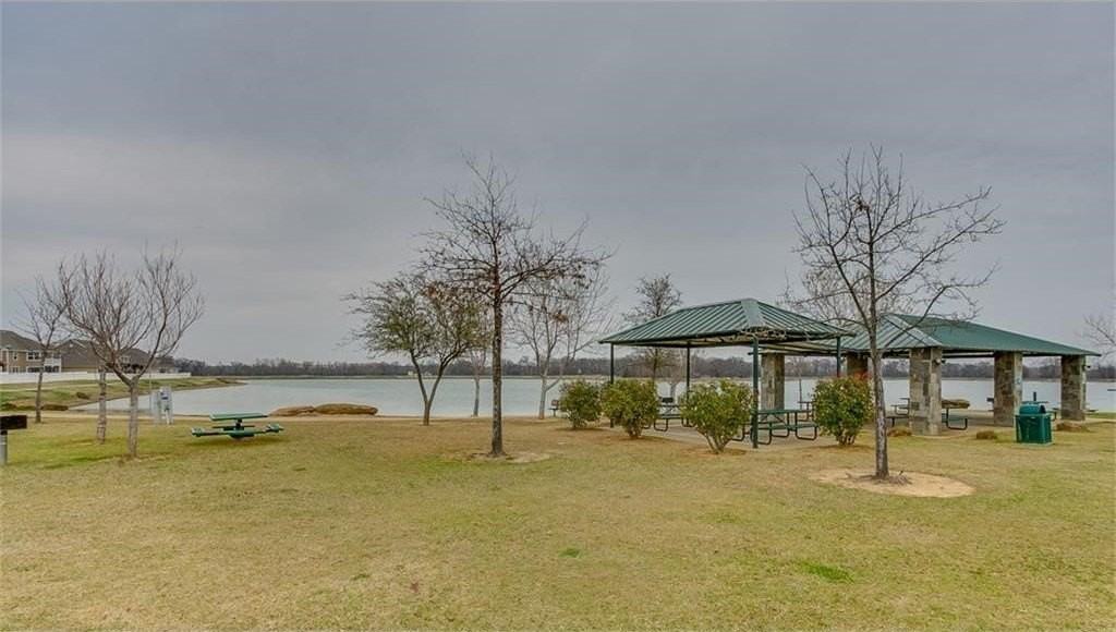 1550 Providence Blvd - Photo 2 of 33
