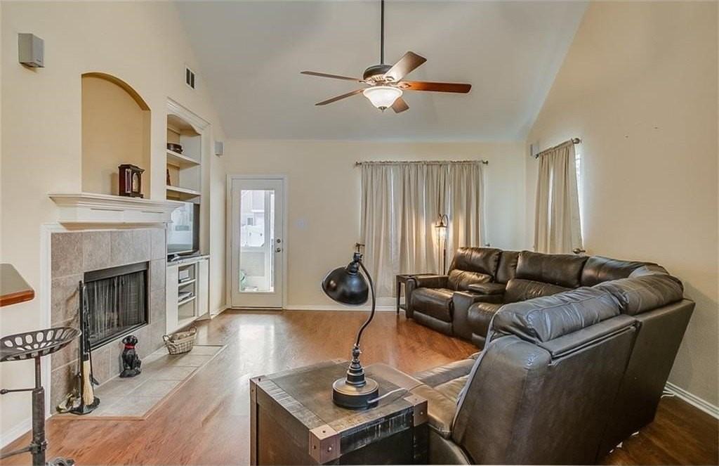 1550 Providence Blvd - Photo 6 of 33