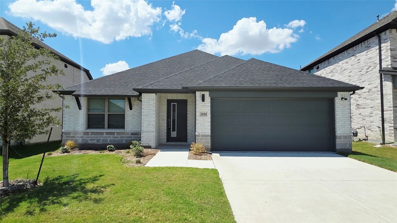 3604 High Valley Dr - Photo 2 of 29
