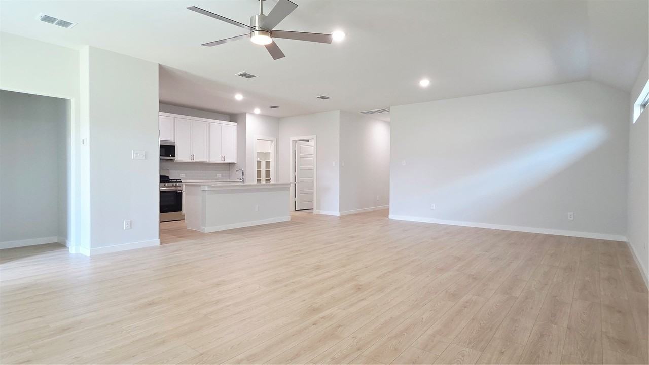 3604 High Valley Dr - Photo 7 of 29