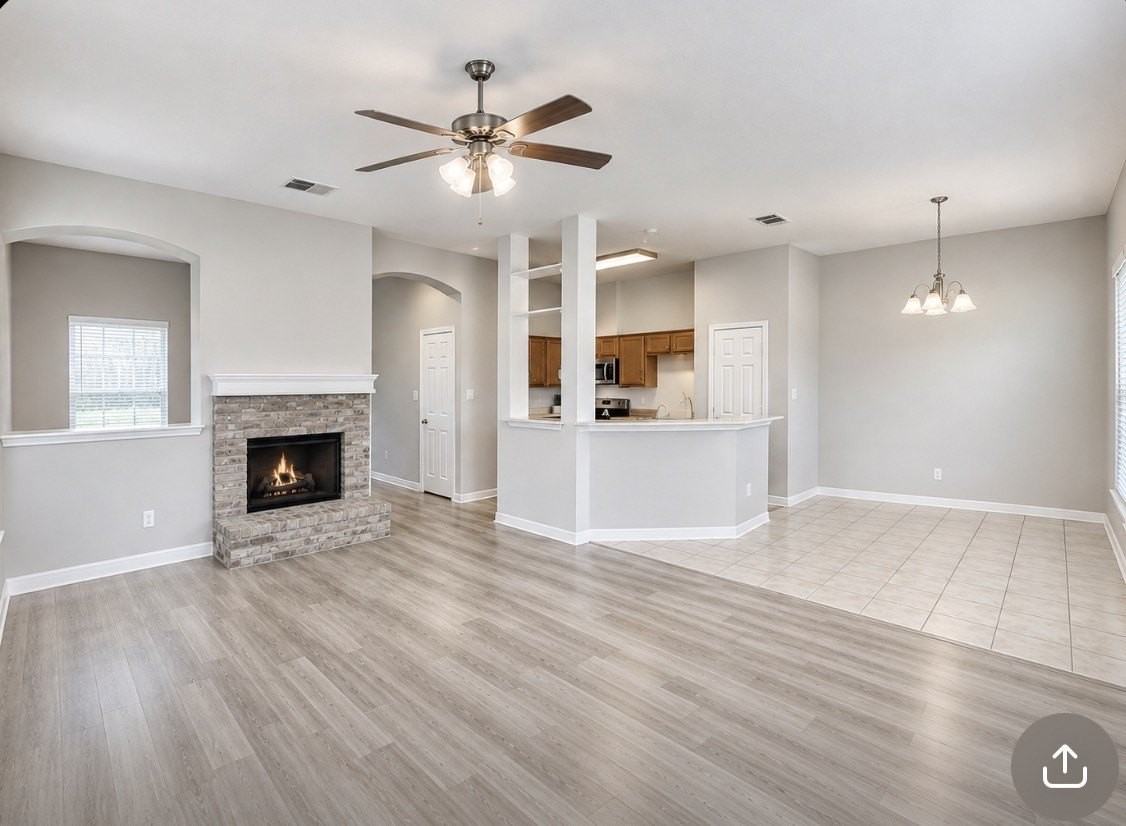 5300 Meadow Ct - Photo 4 of 12