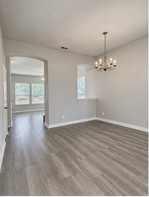 5300 Meadow Ct - Photo 6 of 12