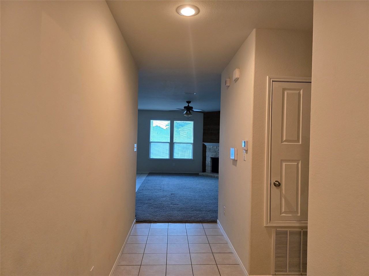 5820 Mirror Ridge Dr - Photo 4 of 24