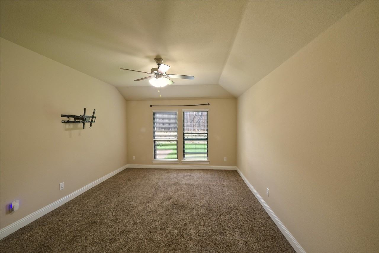 3720 Kendall - Photo 4 of 16