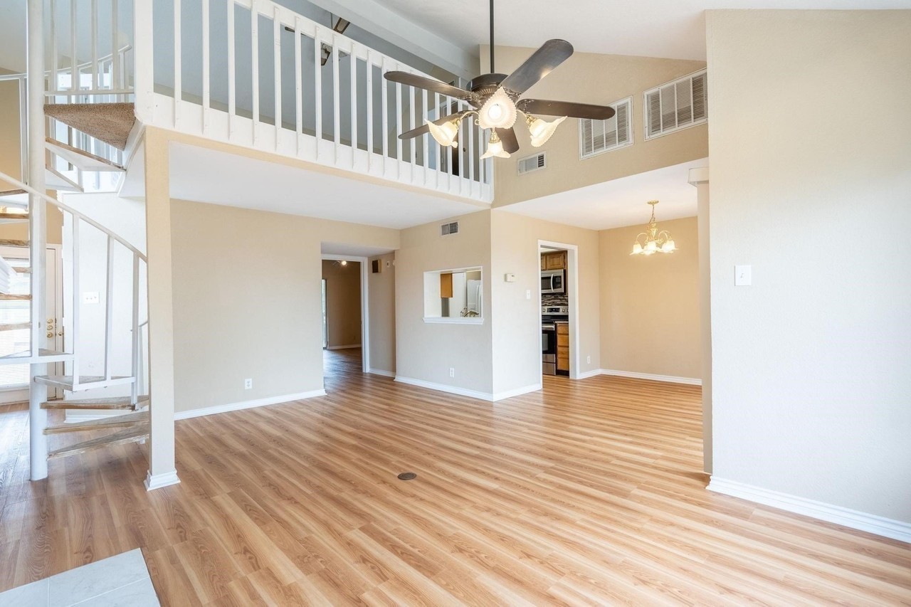 1518 Signal Ridge Pl - Photo 3 of 12