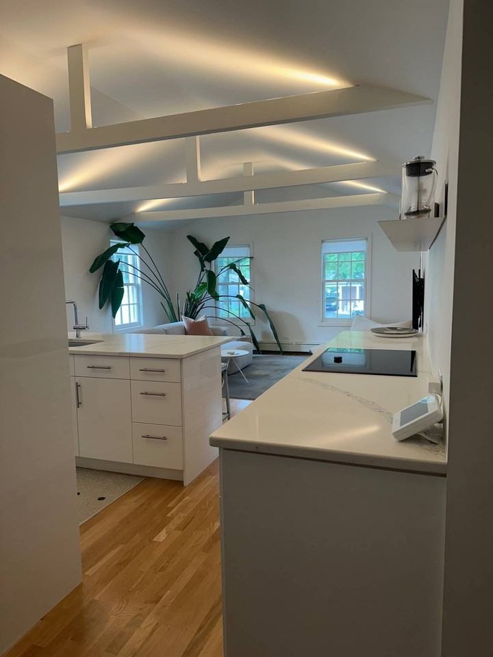 7 Newtown Ln - Photo 4 of 10