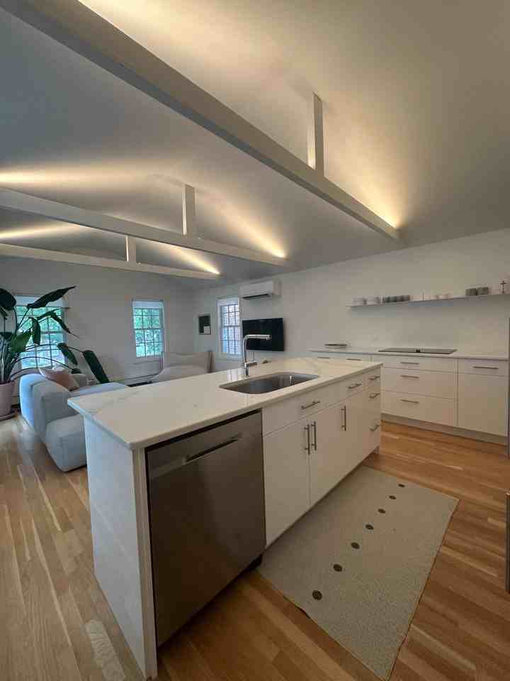 7 Newtown Ln - Photo 5 of 10