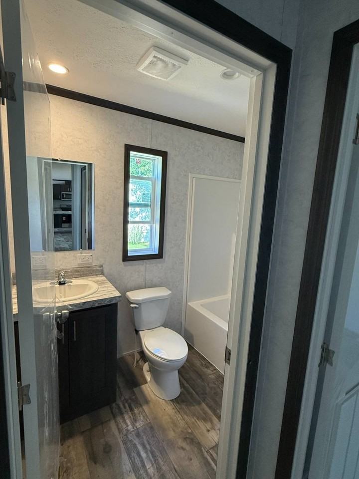 16B Buddy Blvd - Photo 7 of 8
