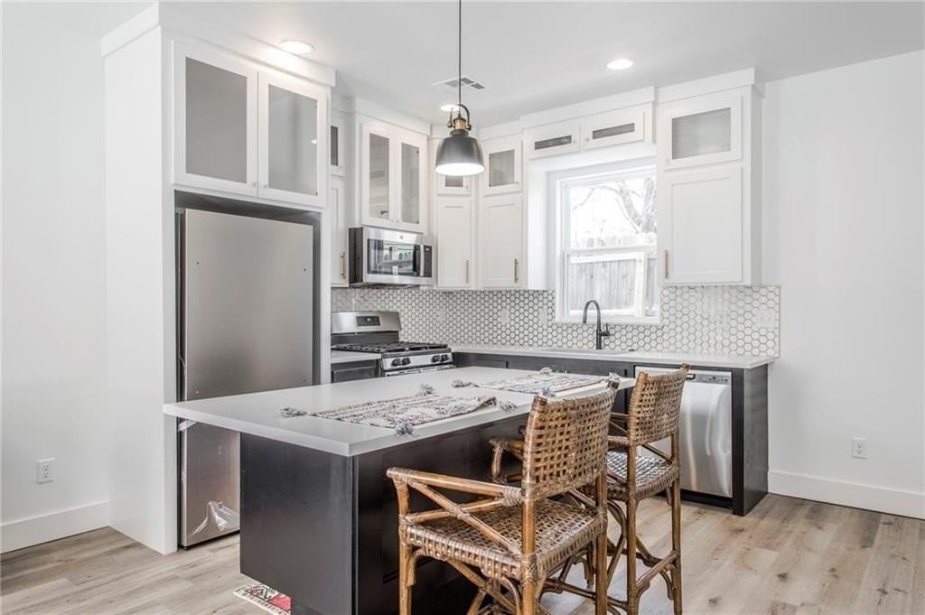 1112 Nw 79th St - Photo 5 of 17
