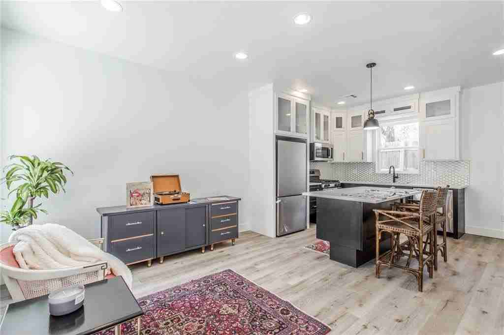 1112 Nw 79th St - Photo 7 of 17