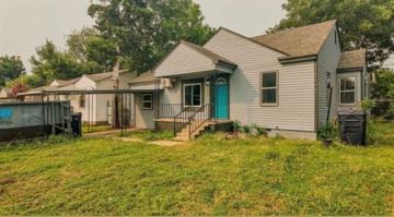 featured image of 3224 S Goff Ave
