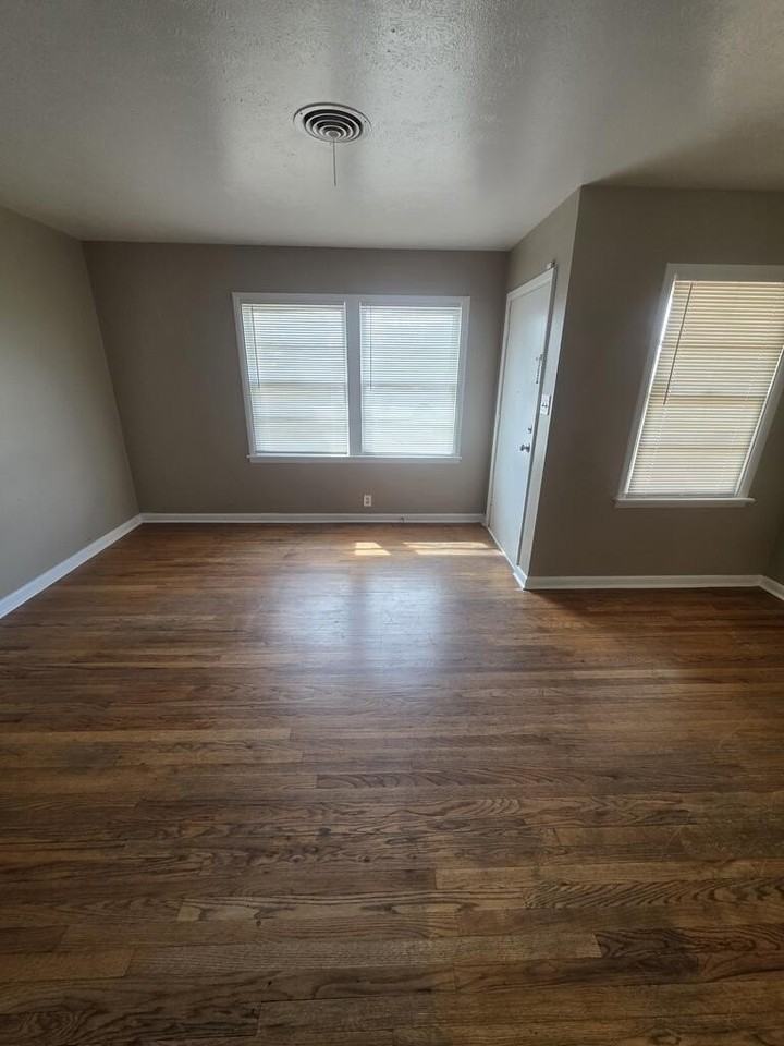 4210 Pasadena Dr - Photo 5 of 27