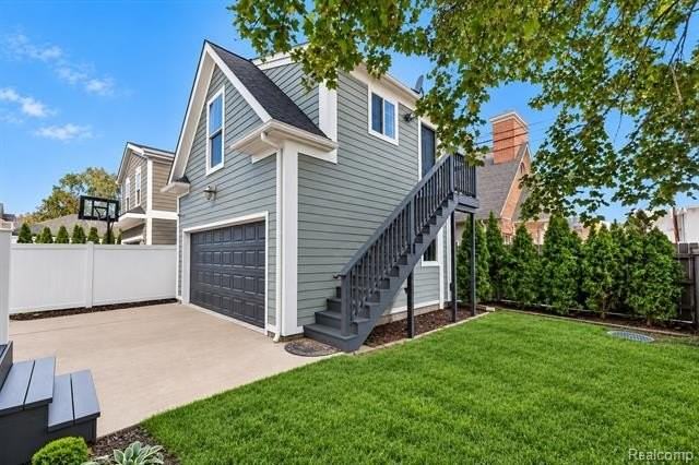 937 Ruffner Ave - Photo 2 of 34