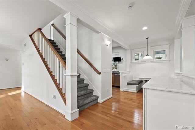 937 Ruffner Ave - Photo 4 of 34