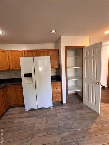 38 W Brockton Ave - Photo 7 of 25