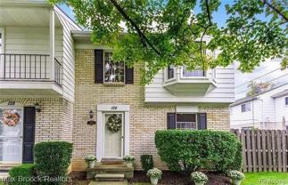 126 Manor Way - Photo 1 of 1